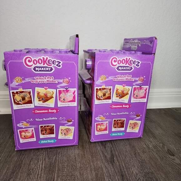 2 Two Cookeez Makery Cinnamon Treatz Oven. Scented, Interactive Plush Friend. - Picture 3 of 3